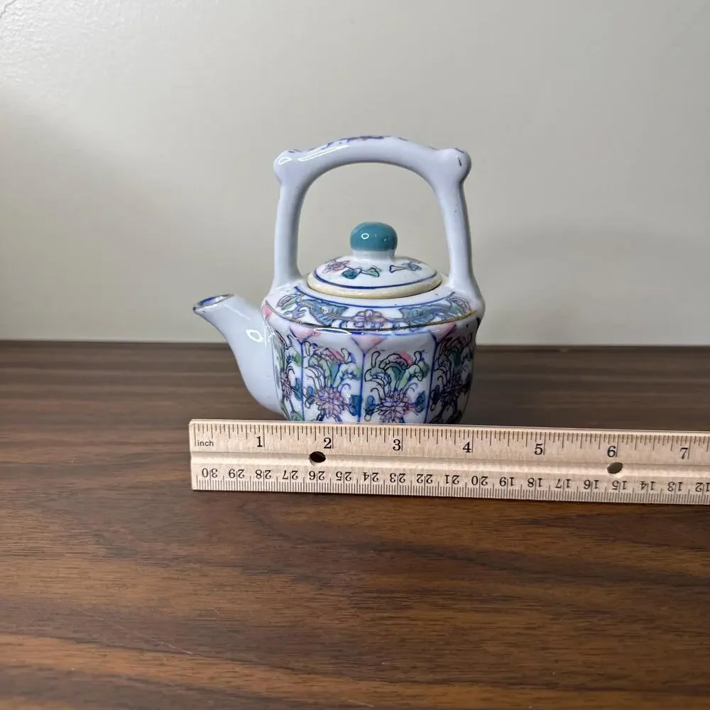 Vintage Chinese Teapot Floral Design